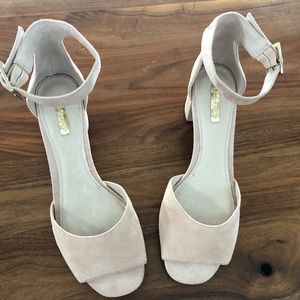Louise et Cie Blush Suede Sandals